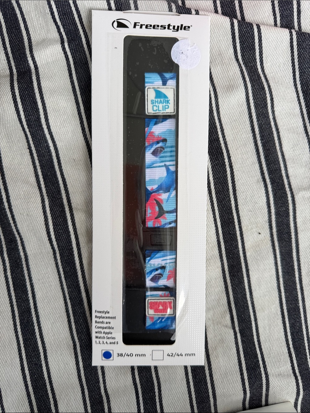 Freestyle Shark Clip Band for Apple Watch